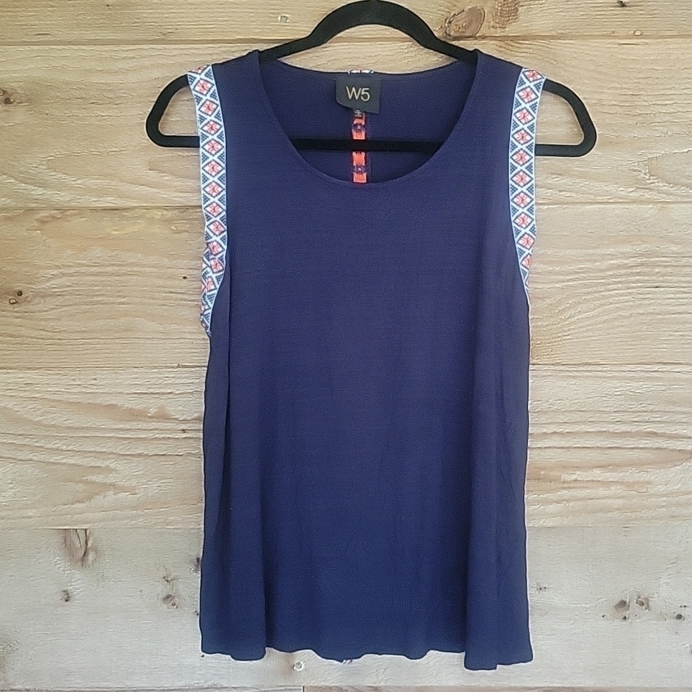 Anthropologie W5 Navy Blue Tank with Red and Blue Embroidered Trim Size Medium